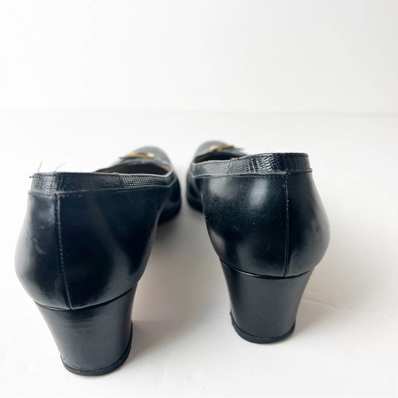 Salvatore Ferragamo Vintage Black Low Cut Heels SZ 7.5 AAAA - Picture 3 of 9